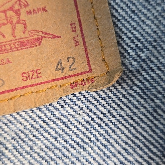 VTG 80s Levi's Men 42 Denim Trucker Vest Blue Cut Off 70506 Pockets 0216 Red Tab - Picture 6 of 12